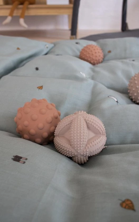 Filibabba - Speelgoed Motorische Vaardigheid - Pil Sensorische Bal - Pistacie 7 Filibabba - Speelgoed Motorische Vaardigheid - Pil Sensorische Bal - Pistacie - Afbeelding 7