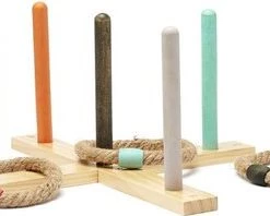 Kids Concept Kid's Concept Ring Toss Game -leerzame-spellen Winkel 550x198 2