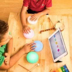 Filisia Cosmo Explore -leerzame-spellen Winkel 550x305 2