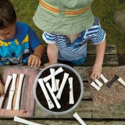 Yellow Door Activiteitenkaarten Meten Met Botten -leerzame-spellen Winkel 550x366 54