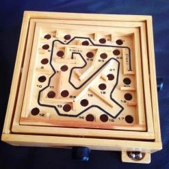 Merkloos Labyrinth All Wood -leerzame-spellen Winkel 550x608
