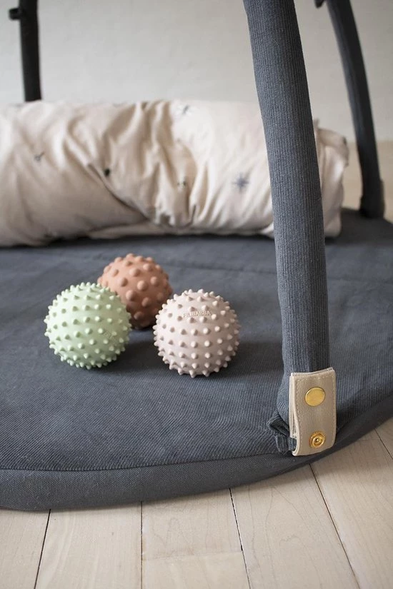 Filibabba - Speelgoed Motorische Vaardigheid - Isa Grijpbal - Melon 3 Filibabba - Speelgoed Motorische Vaardigheid - Isa Grijpbal - Melon - Afbeelding 3