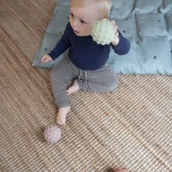 Filibabba - Speelgoed Motorische Vaardigheid - Nor Stimulatiebal - Blush -leerzame-spellen Winkel 550x825 7